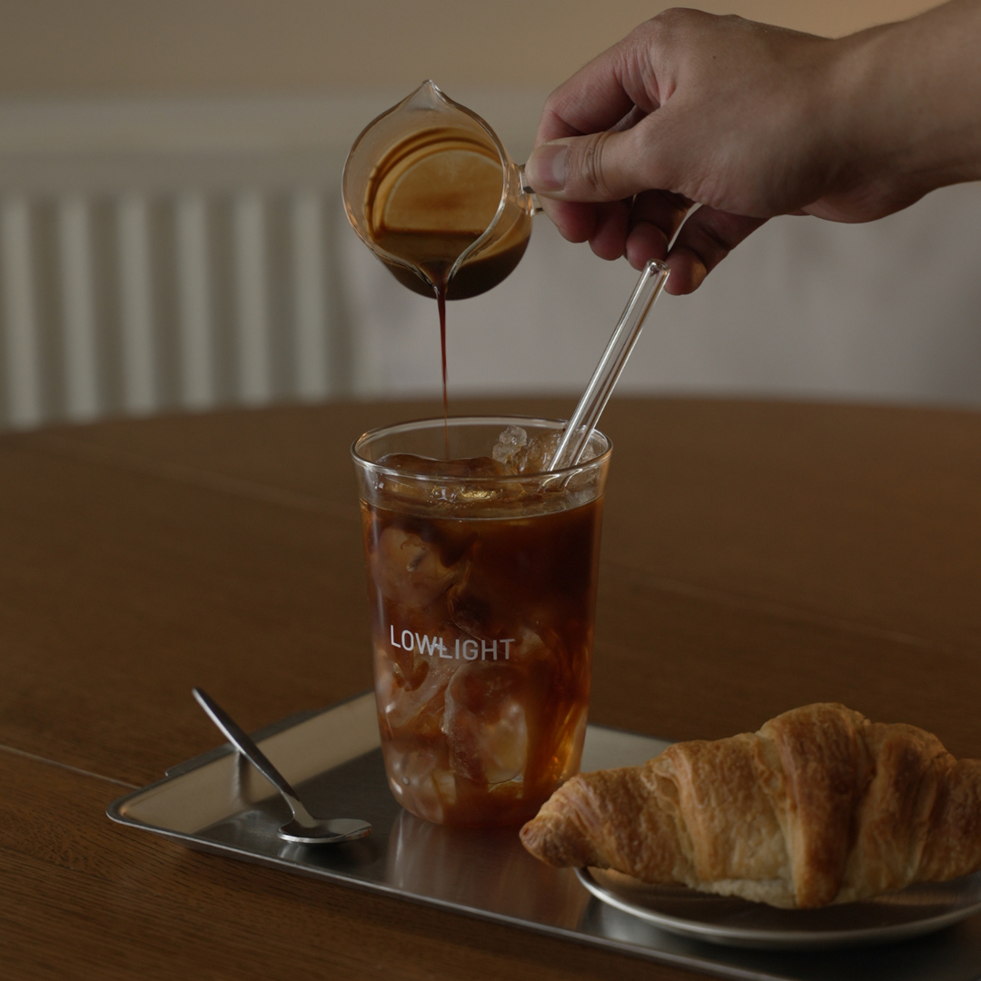 Shot pourer